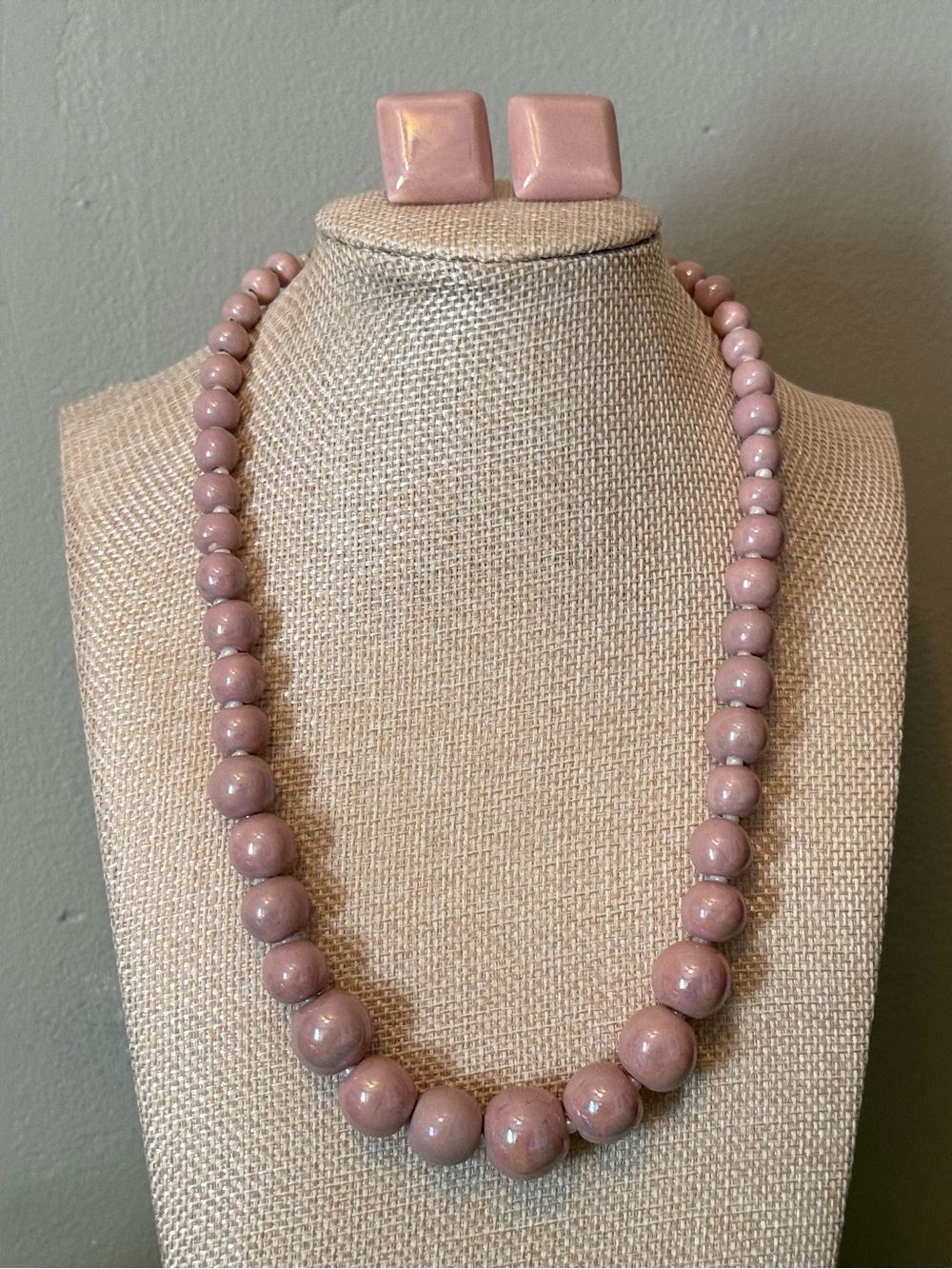 Vintage Glass Pink Beaded Necklace with Square Stud Earrings